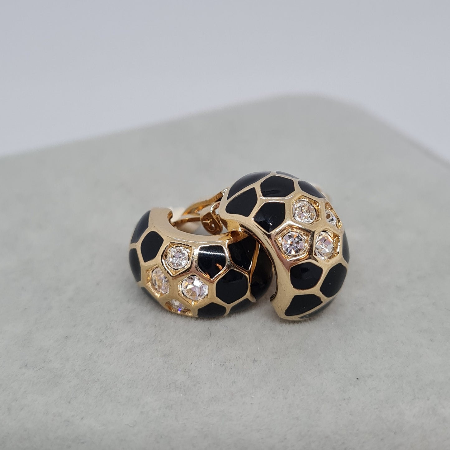 Vintage SWAROVSKI honeycomb hoop earrings Gold tone metal and black enamel hoops with Swarovski crystal Small huggie hoops