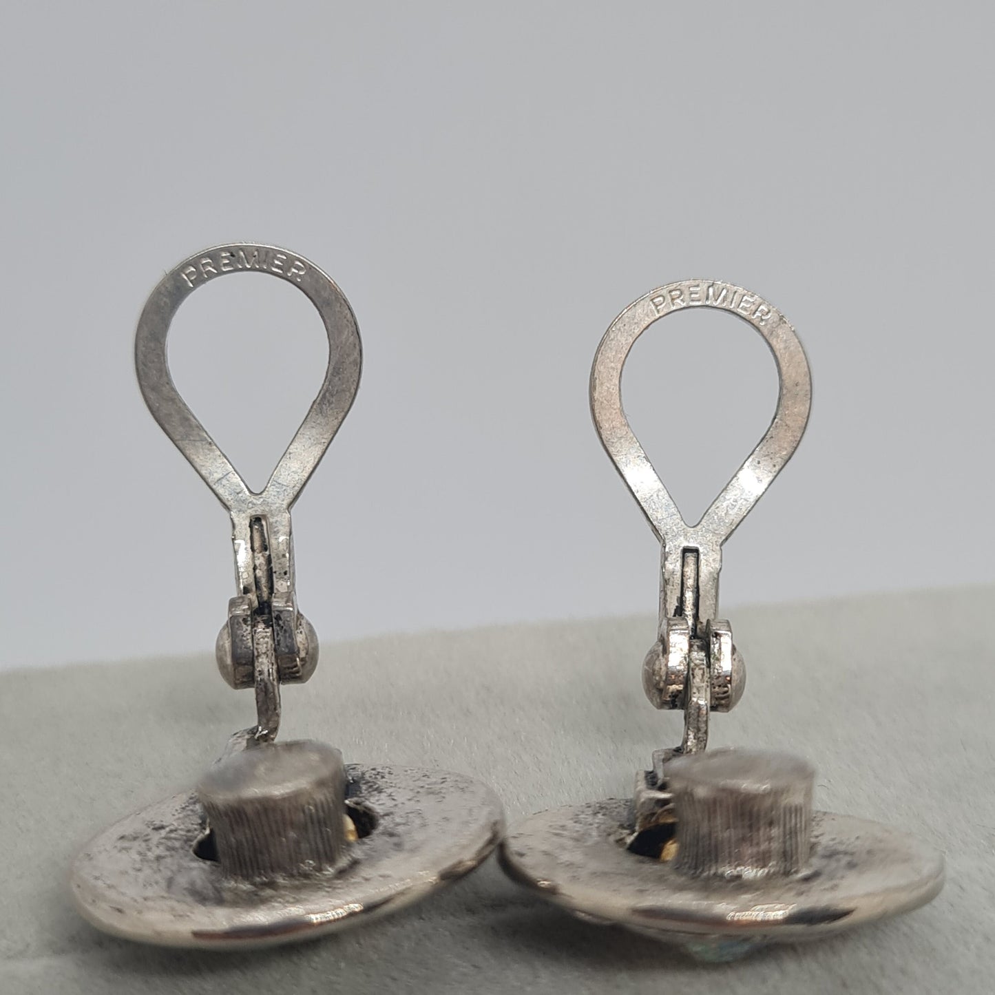 Vintage PREMIER DESIGNS clip-on earrings Silver tone textured circle clip earrings with AB rhinestone