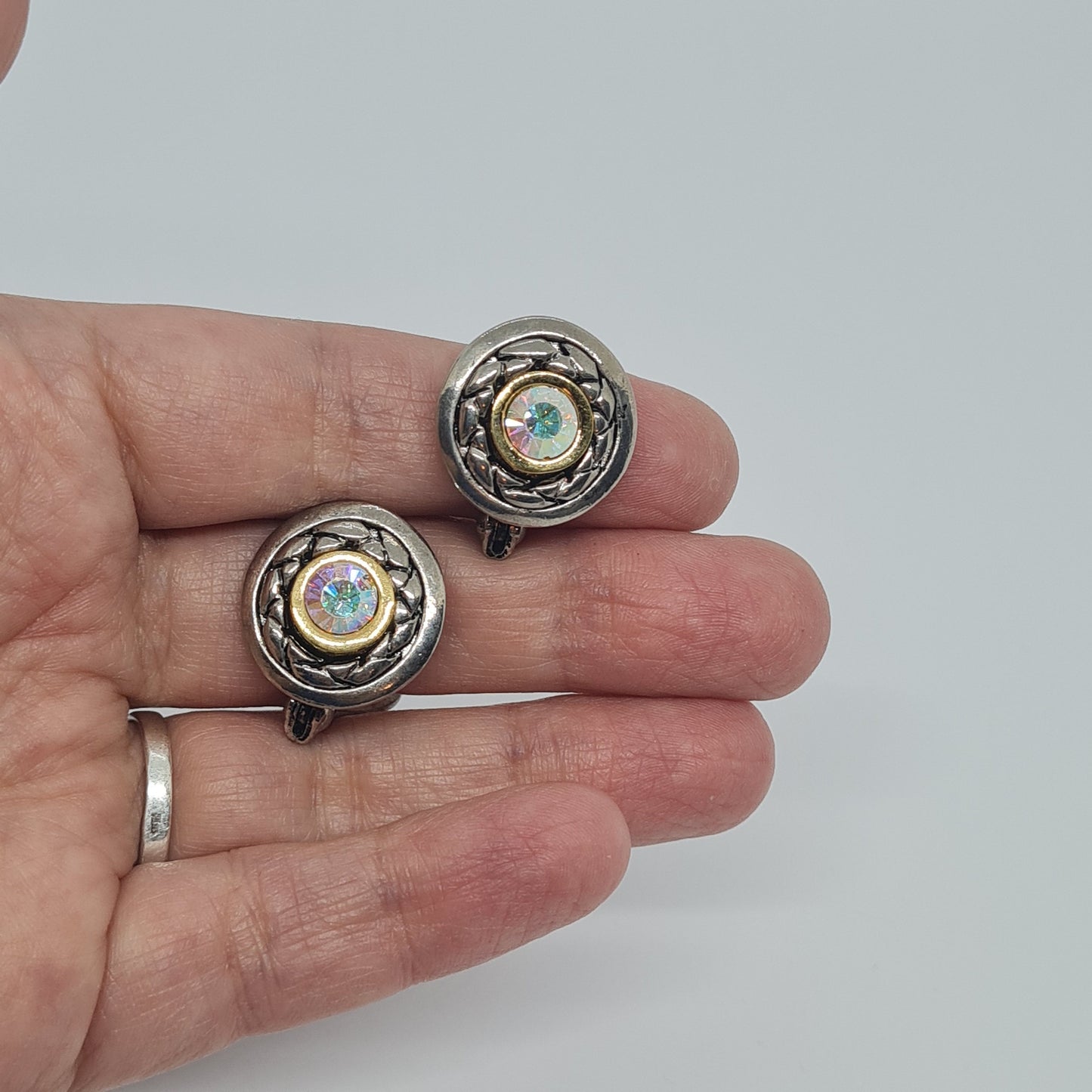 Vintage PREMIER DESIGNS clip-on earrings Silver tone textured circle clip earrings with AB rhinestone