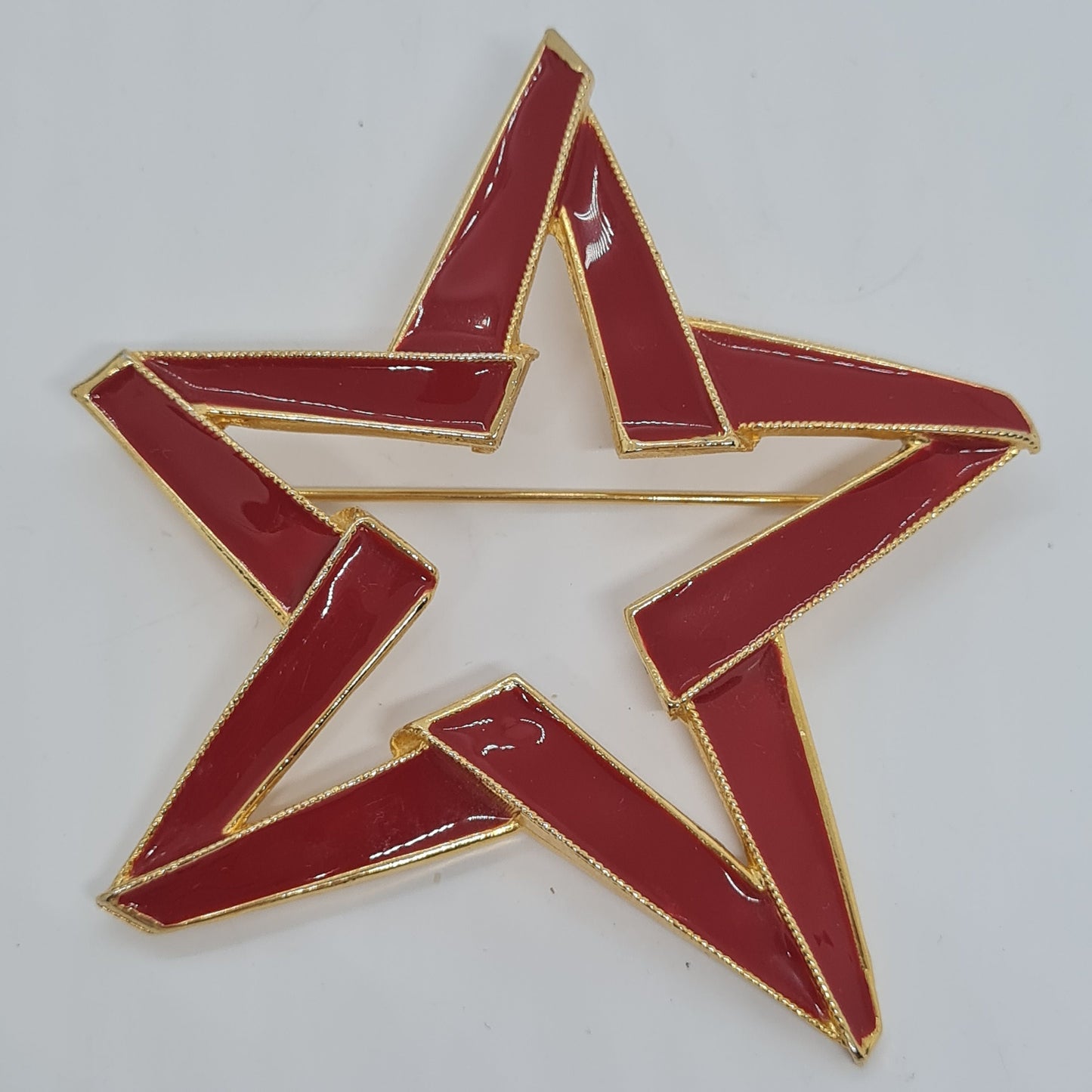 Vintage LIA large star brooch Gold tone metal with red enamel brooch pin Chunky star brooch
