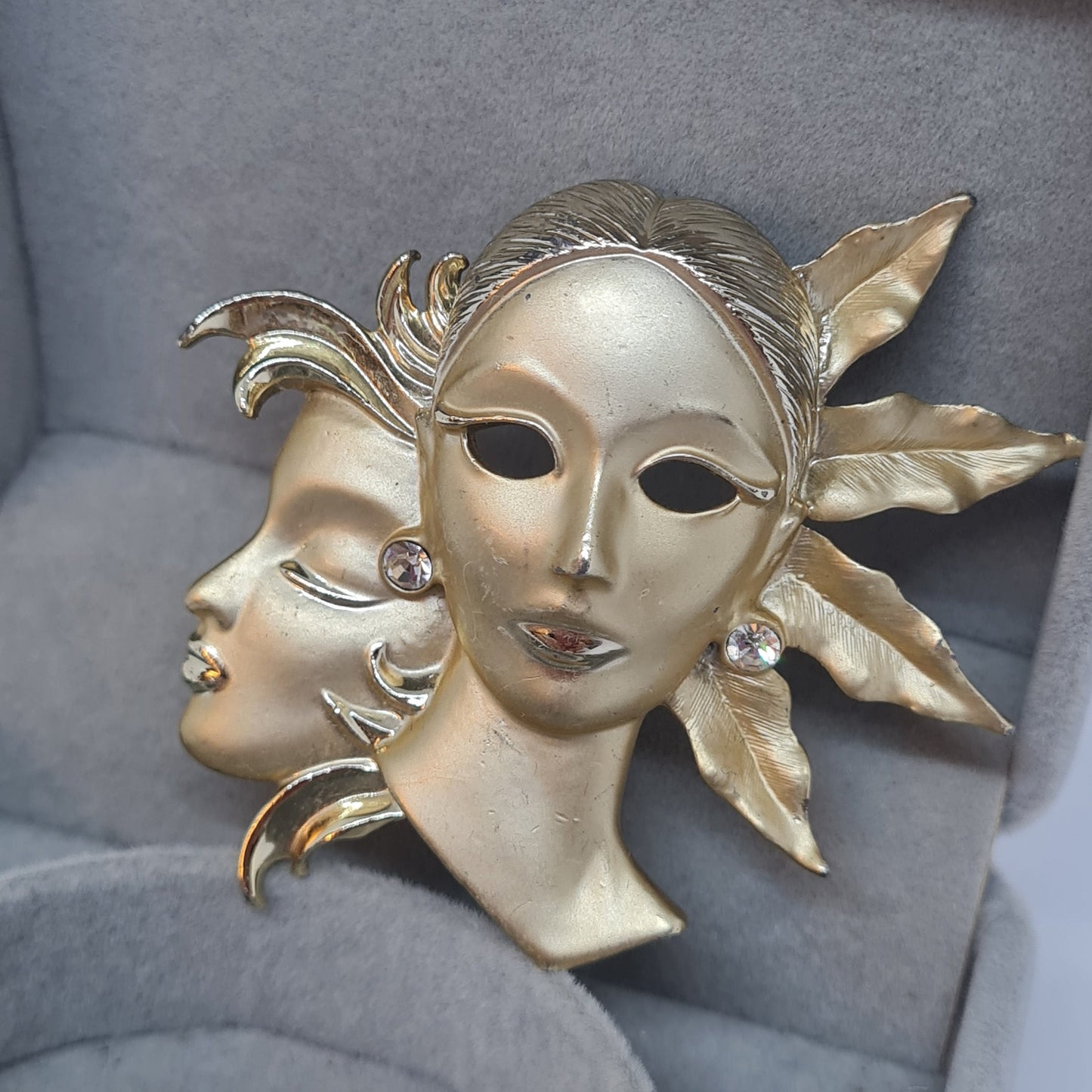 Vintage Art Deco face mask brooch Light gold tone gloss and matte metal