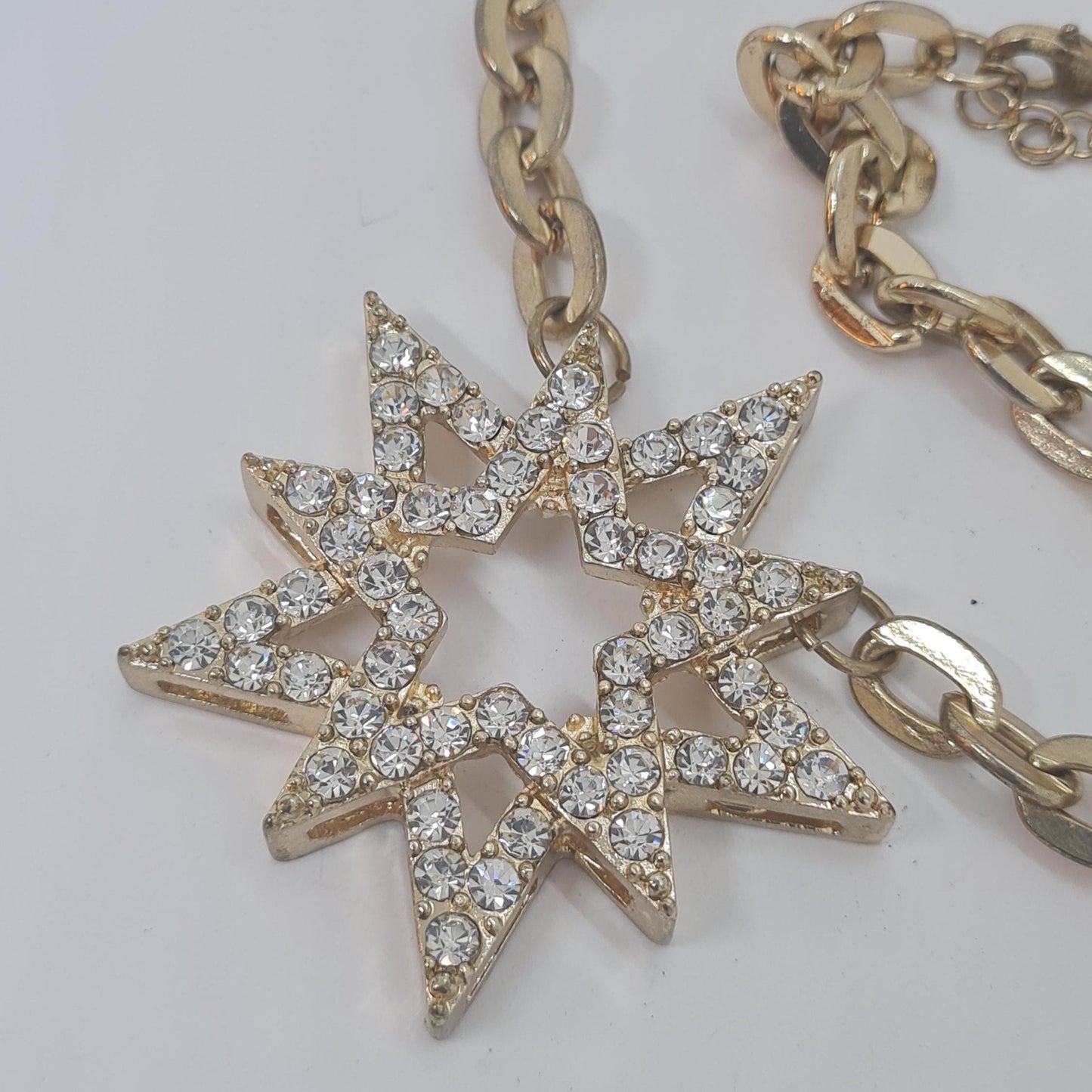 Vintage pendant necklace, Gold-tone chunky chain with rhinestone star pendant