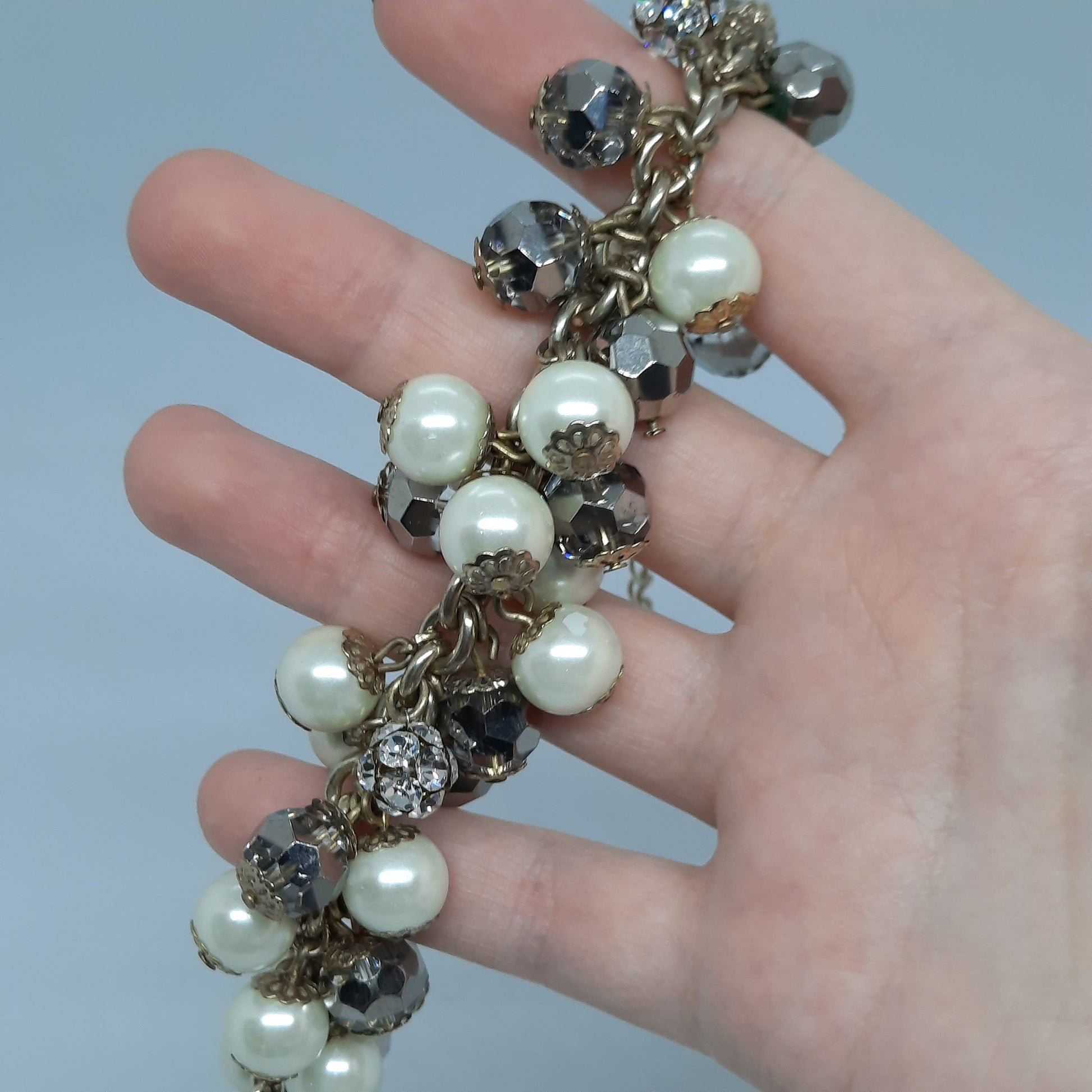 Vintage beads charms bracelet Gold tone chain bracelet with glass and faux pearl beads