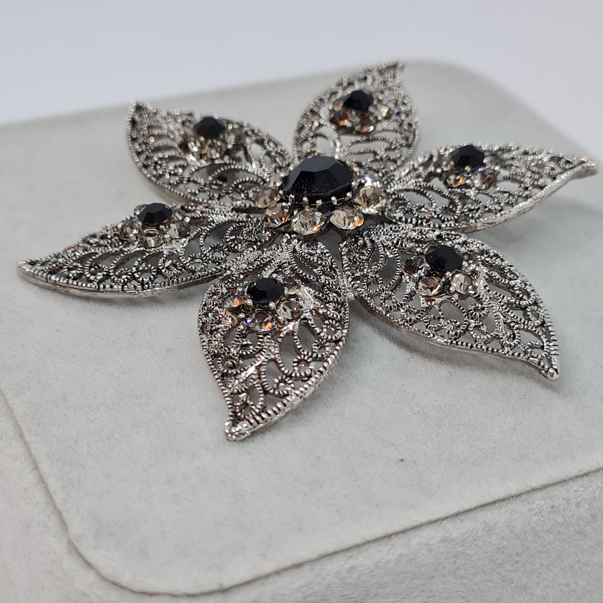 Vintage filigree large brooch Silver tone metal with glass black and clear rhinestones brooch Big floral sparkly brooch pin