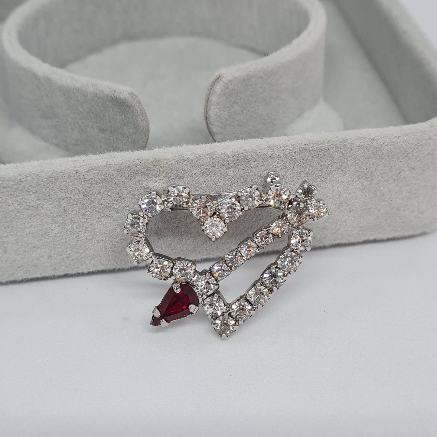 Vintage Rhinestone Heart Brooch: Silver Tone Metal Pin