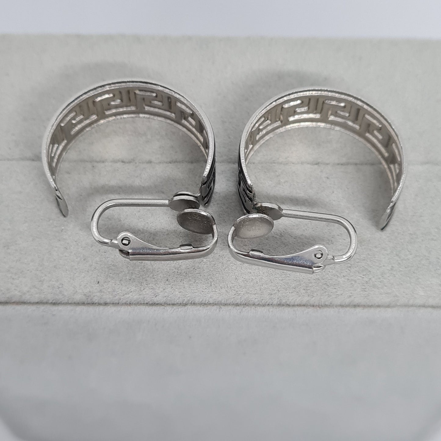 Chic Vintage Silver Clip-On Earrings with Greek Style Huggie Hoops