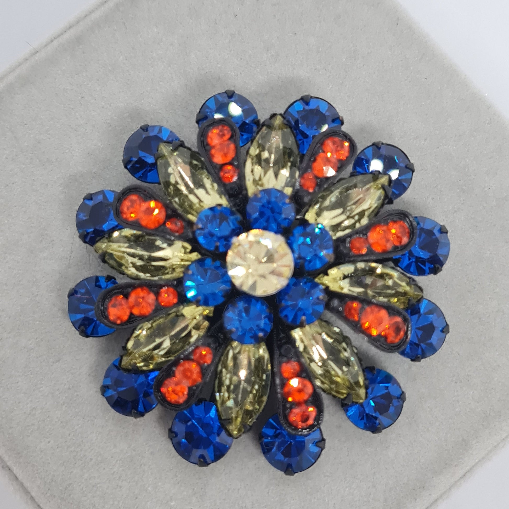 Awesome vintage brooch Black tone metal with blue,yellow and red glass rhinestones brooch pin