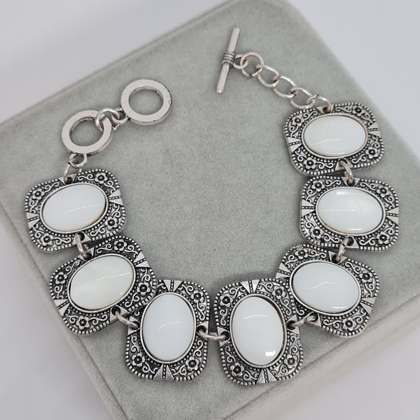 Vintage link bracelet with shell cabochons Silver tone metal rectangle link bracelet