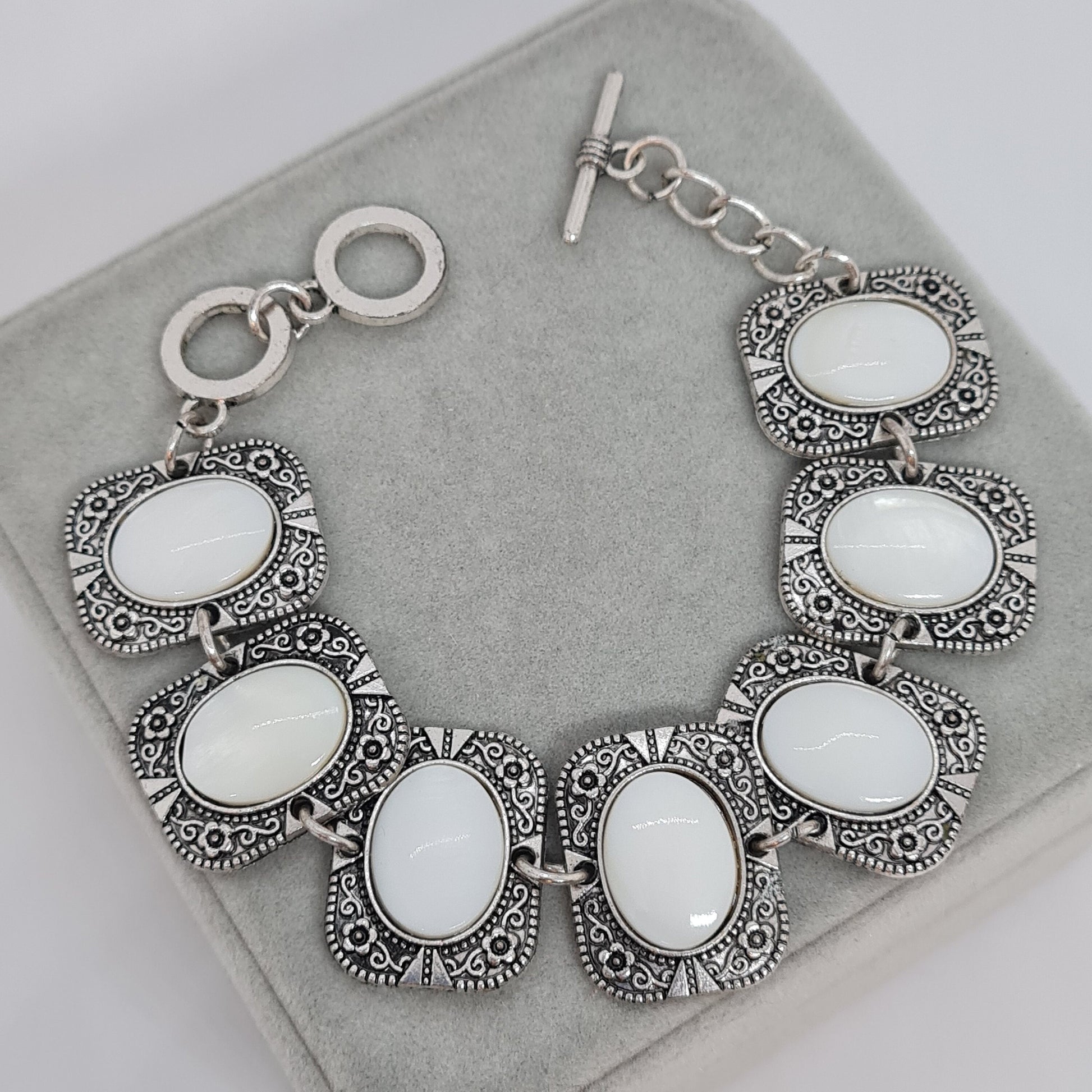 Vintage link bracelet with shell cabochons Silver tone metal rectangle link bracelet