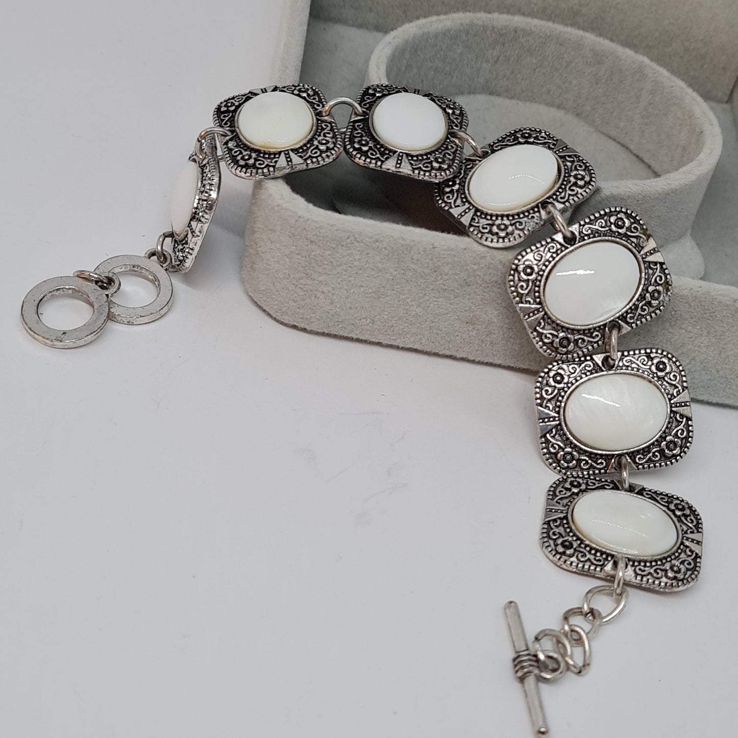 Vintage link bracelet with shell cabochons Silver tone metal rectangle link bracelet
