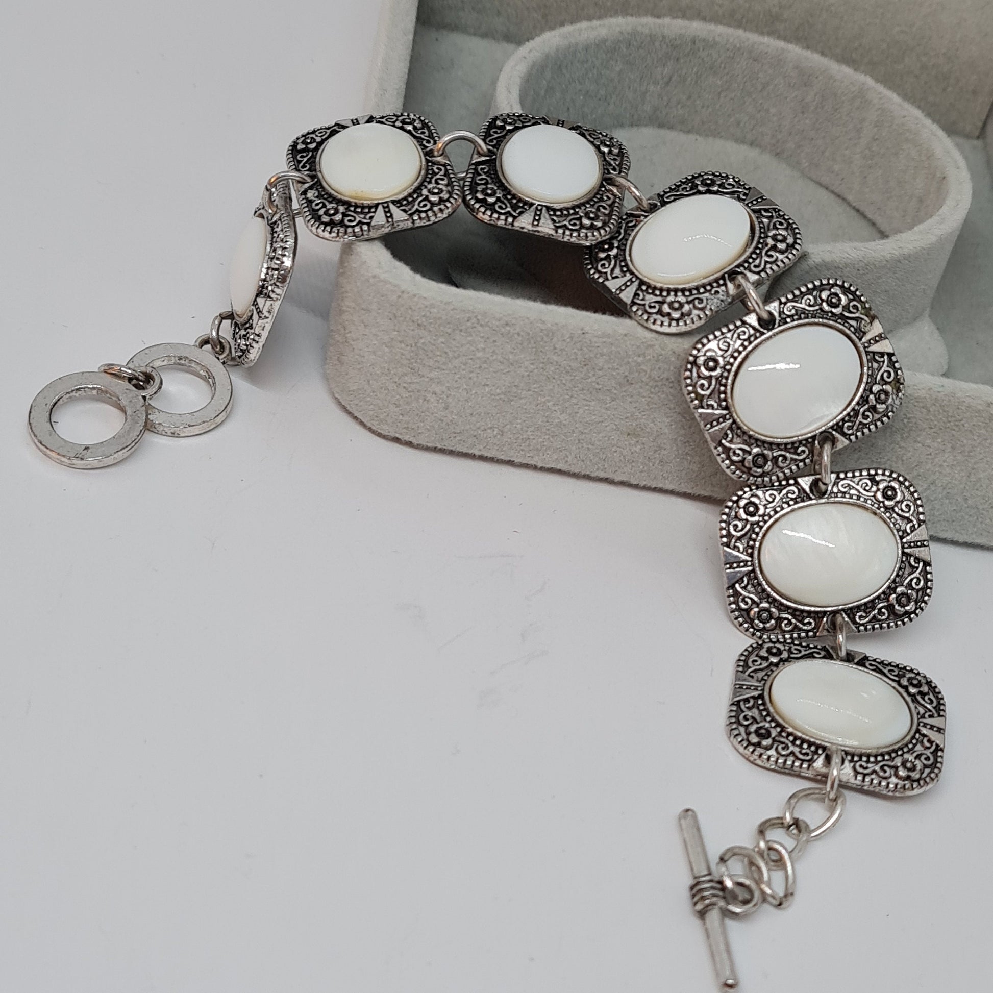 Vintage link bracelet with shell cabochons Silver tone metal rectangle link bracelet