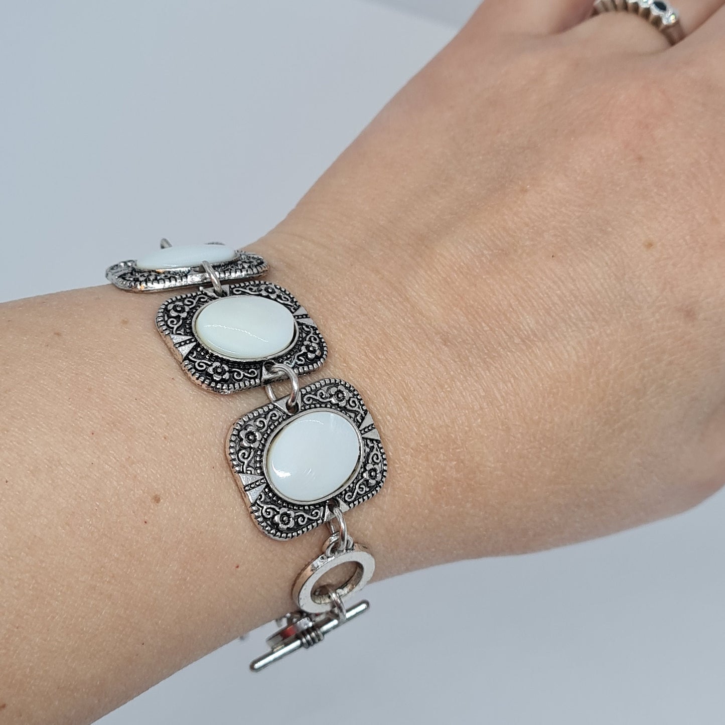 Vintage link bracelet with shell cabochons Silver tone metal rectangle link bracelet