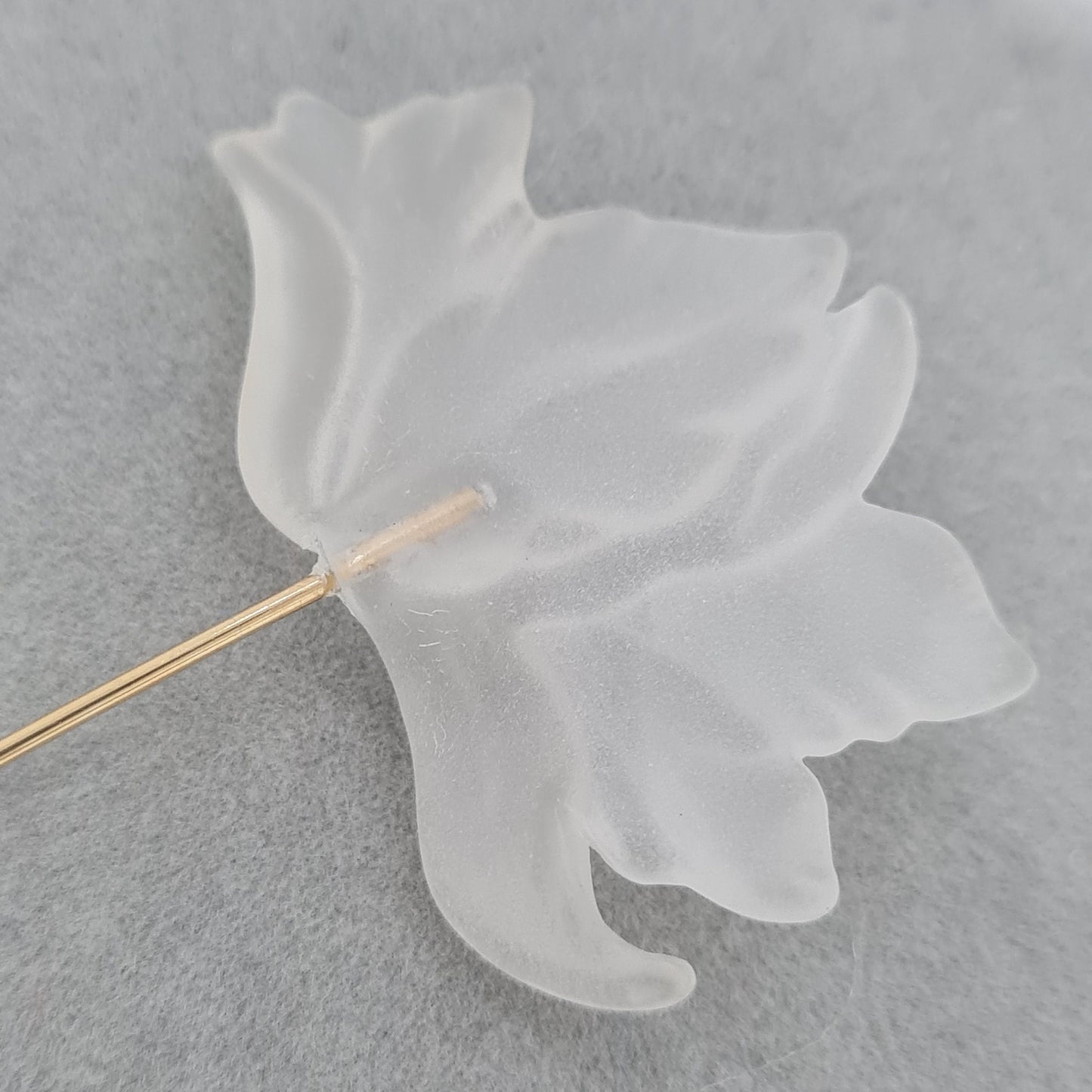 Vintage Frosted Lucite Flower Stick Pin, Gold Tone