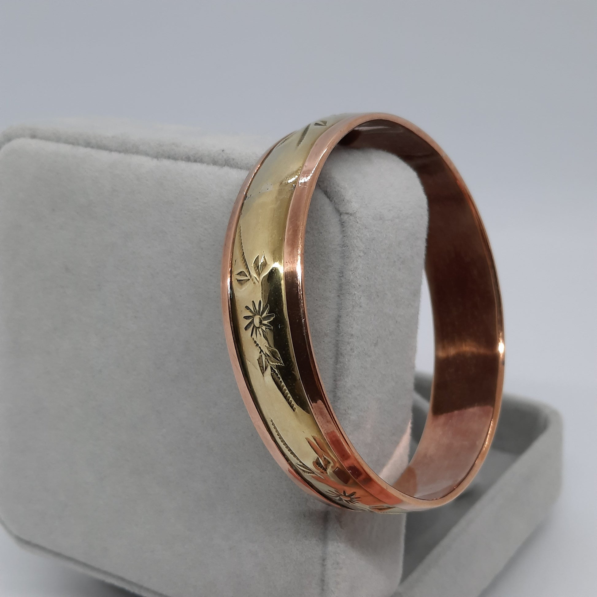 Vintage two-tone bangle bracelet Brass and copper cuff bracelet with floral motif