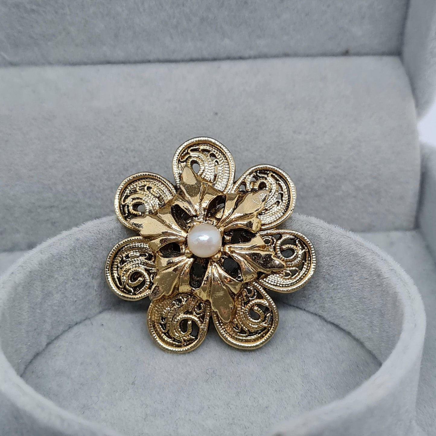 Vintage filigree brooch Textured gold tone metal with faux pearl floral brooch pin