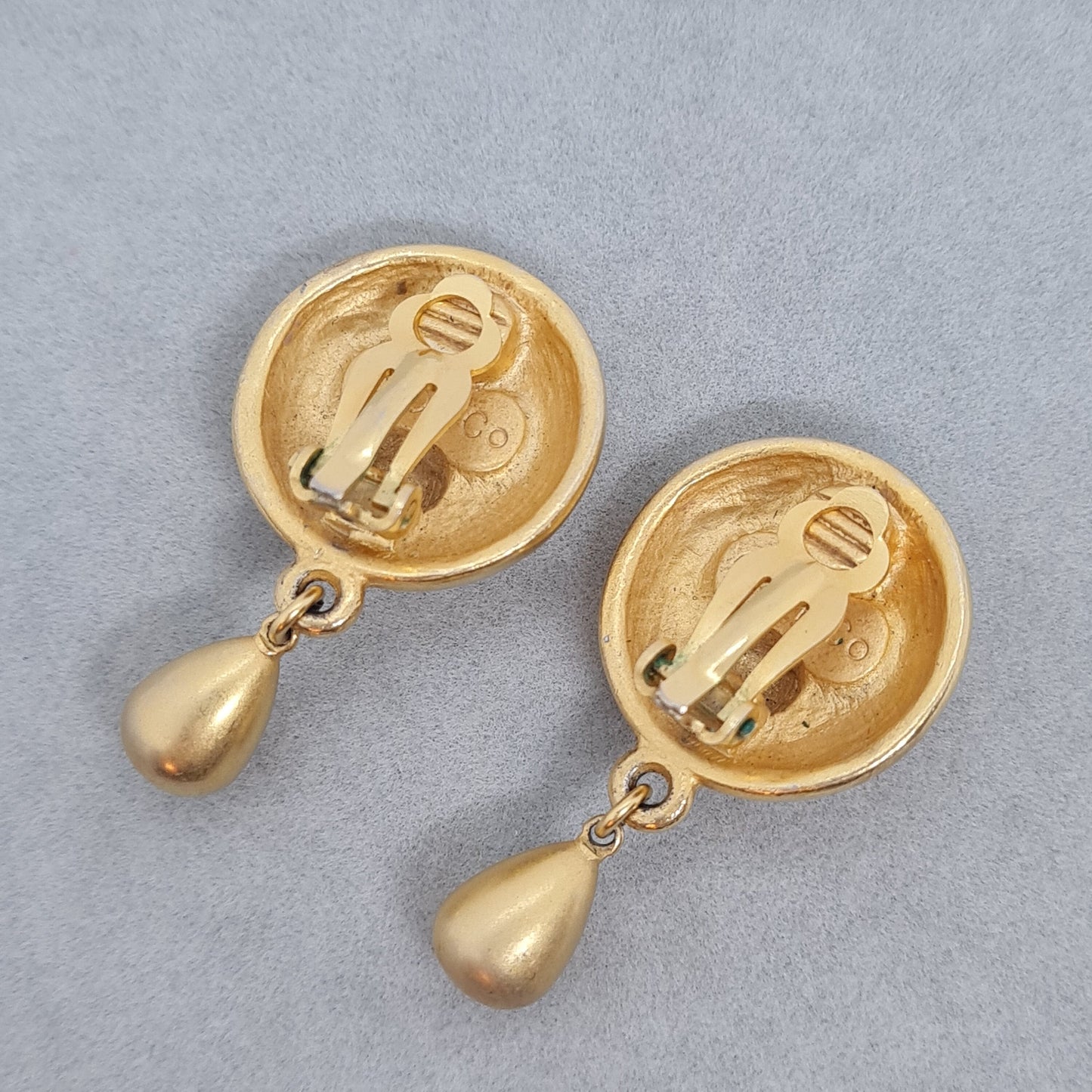 Vintage Donna Karan Clip On Earrings: Gold Tone Teardrop Pendant