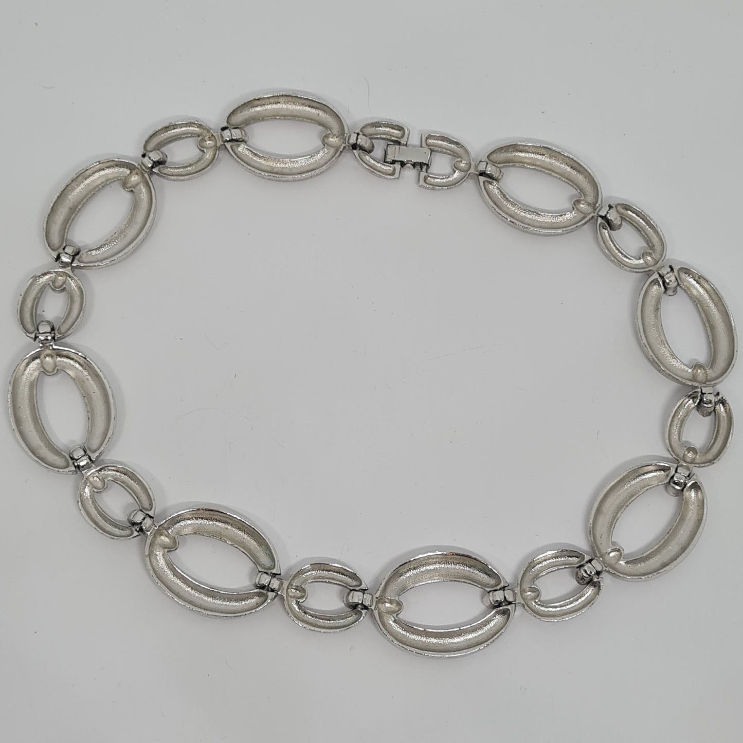 Vintage choker necklace Silver tone textured metal chain link necklace