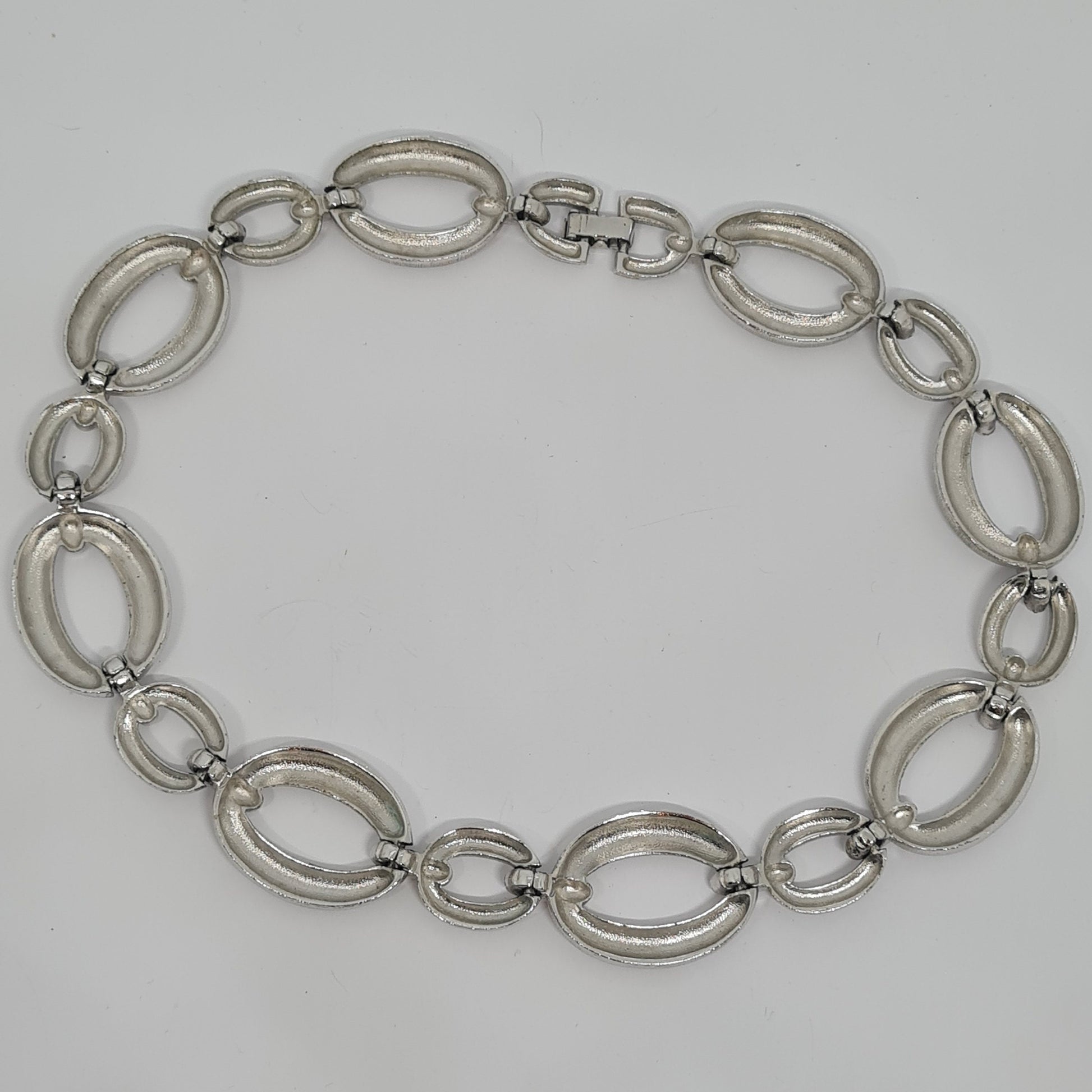 Vintage choker necklace Silver tone textured metal chain link necklace