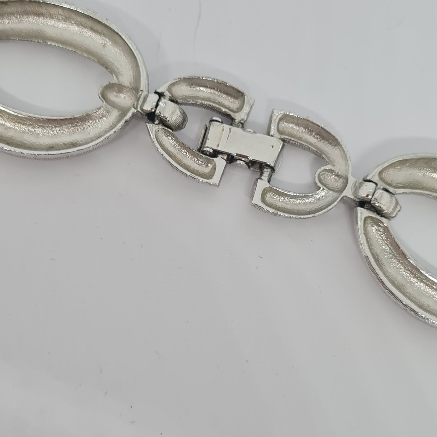 Vintage choker necklace Silver tone textured metal chain link necklace