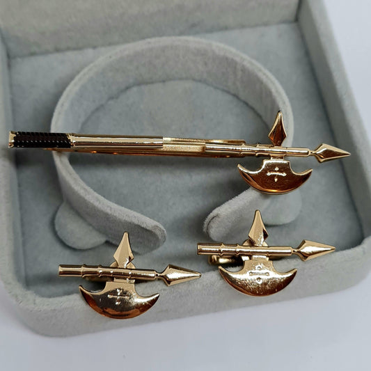 HICKOK Vintage Battle Axe Cufflinks and Tie Bar Set: Gold Tone