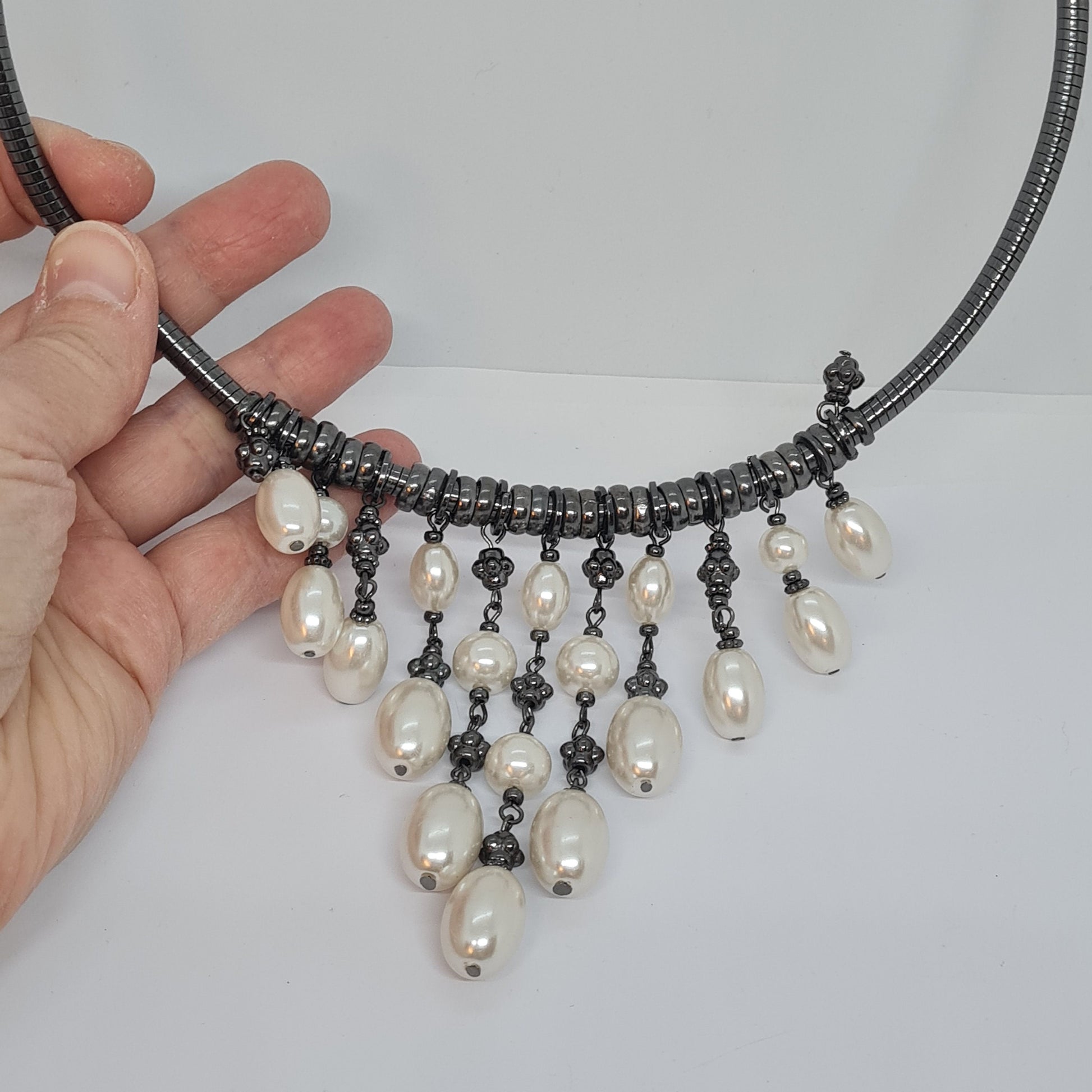 Vintage Faux Pearl Collar Necklace - Black Tone Metal Statement Jewelry