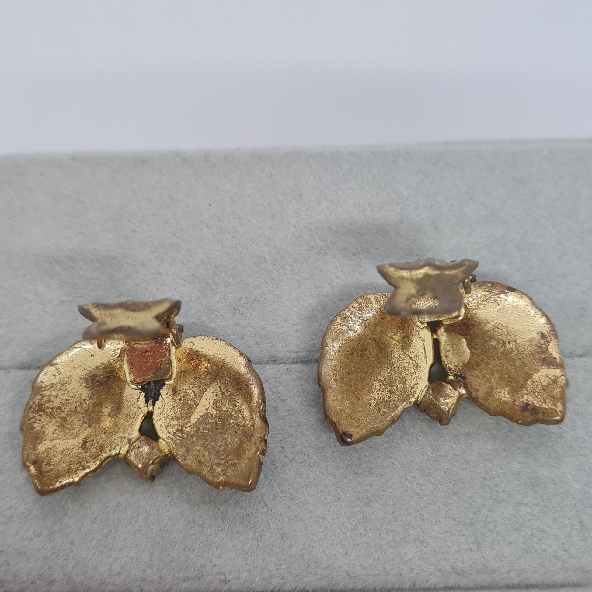 Vintage West Germany Clip On Earrings: Green Art Glass & Rhinestones