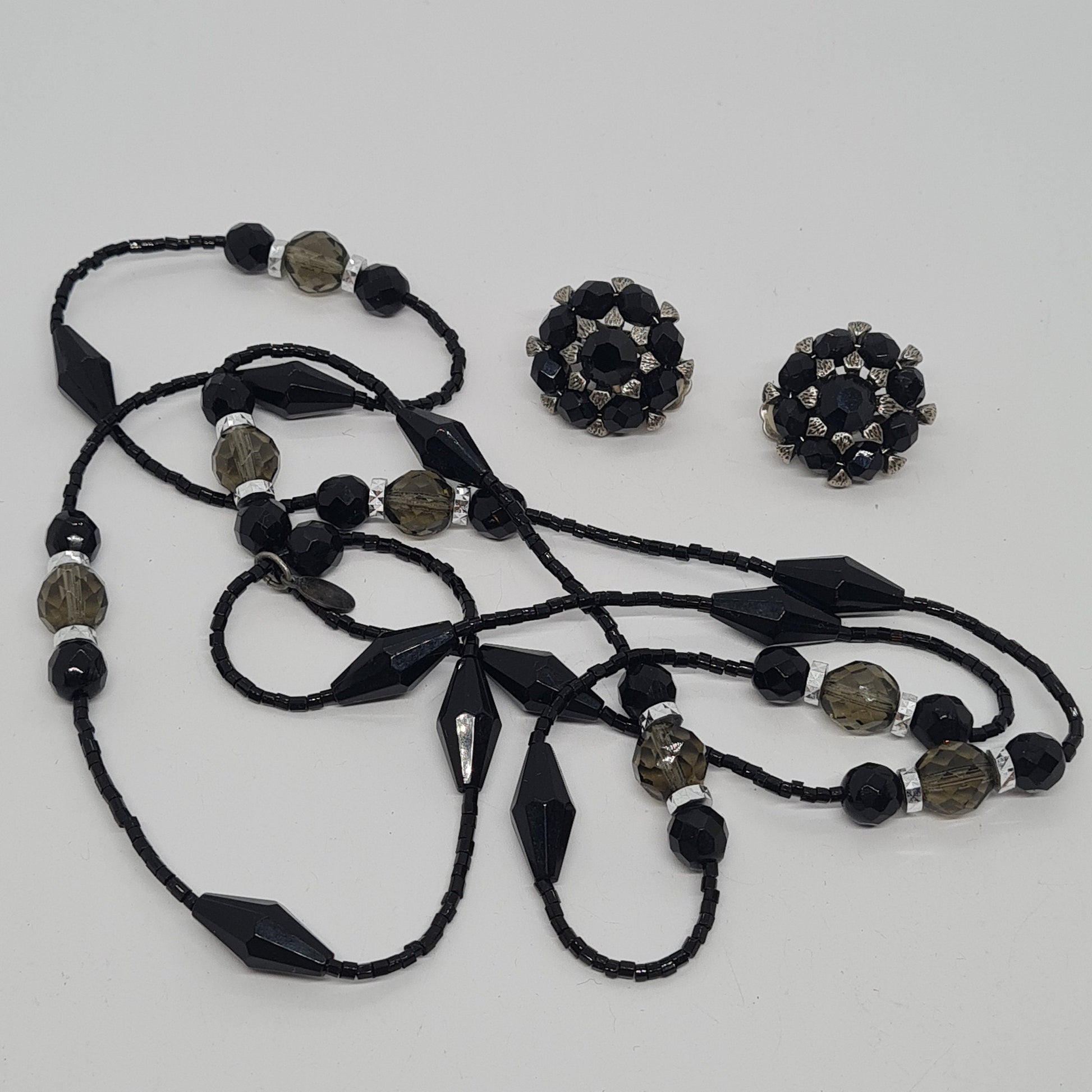Vintage ROBERT ROSE Rhinestone Jewelry Set: Black Plastic Necklace and Clip-On Earrings