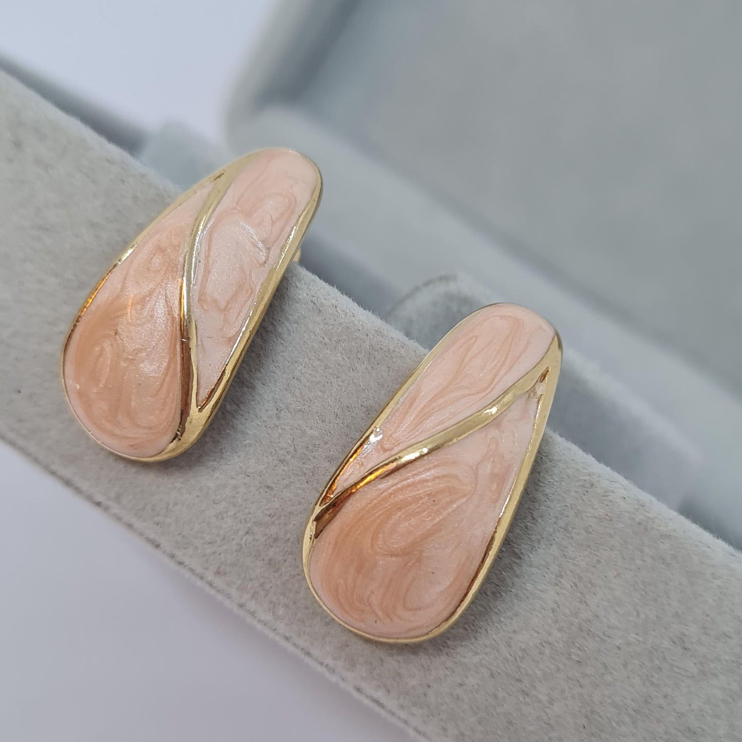 Vintage TRIFARI Enamel Earrings: Peach Teardrop Gold-Tone