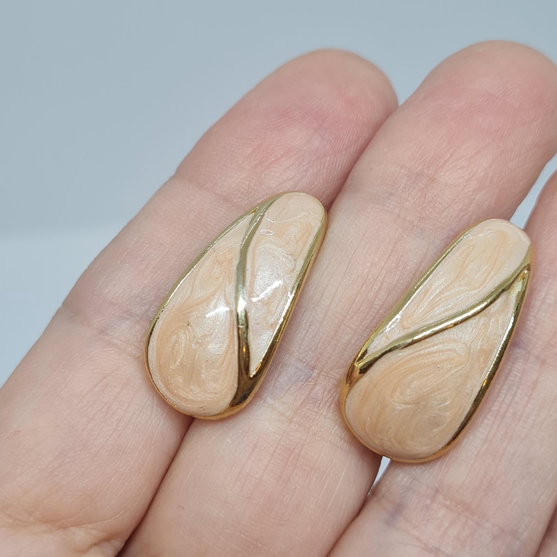 Vintage TRIFARI Enamel Earrings: Peach Teardrop Gold-Tone