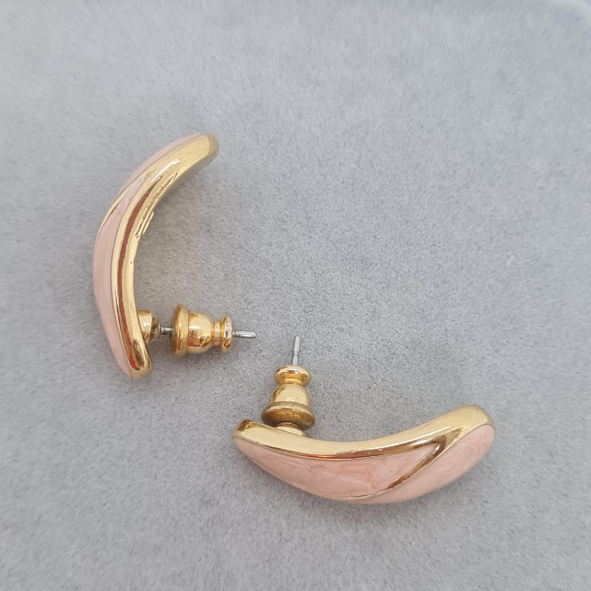 Vintage TRIFARI Enamel Earrings: Peach Teardrop Gold-Tone