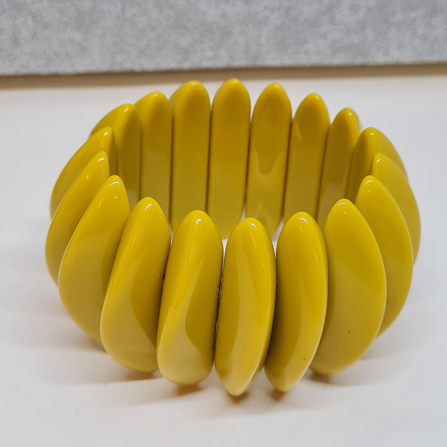 Vintage plastic stretchy bracelet Olive color adjustable bracelet