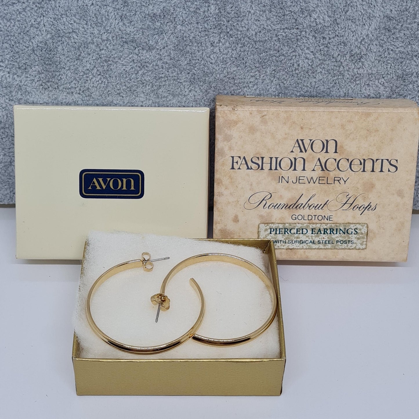 Vintage AVON hoop earrings 1979