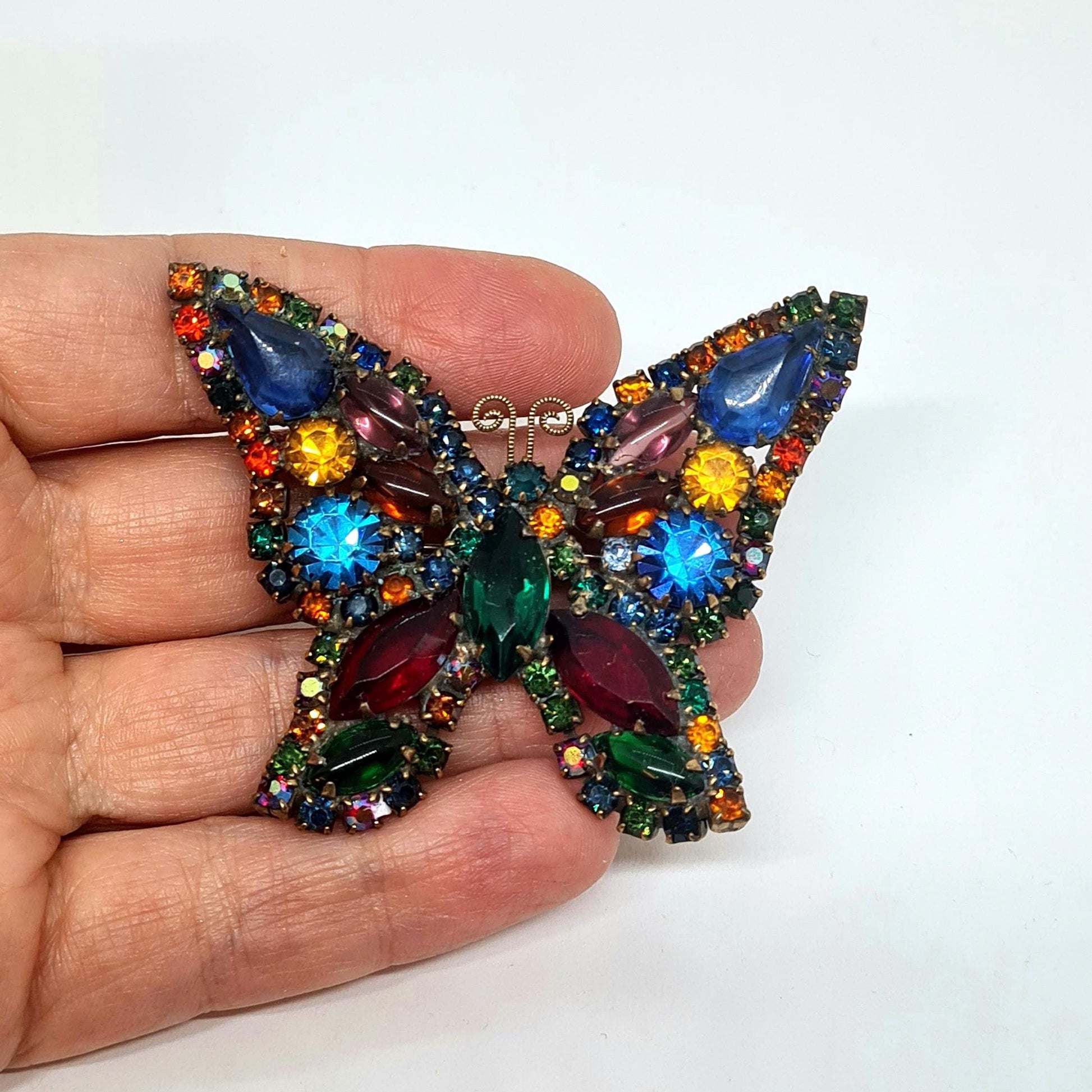 Vintage WEISS butterfly brooch, Bronze-tone metal with glass rhinestones, Designer unsigned butterfly brooch pin