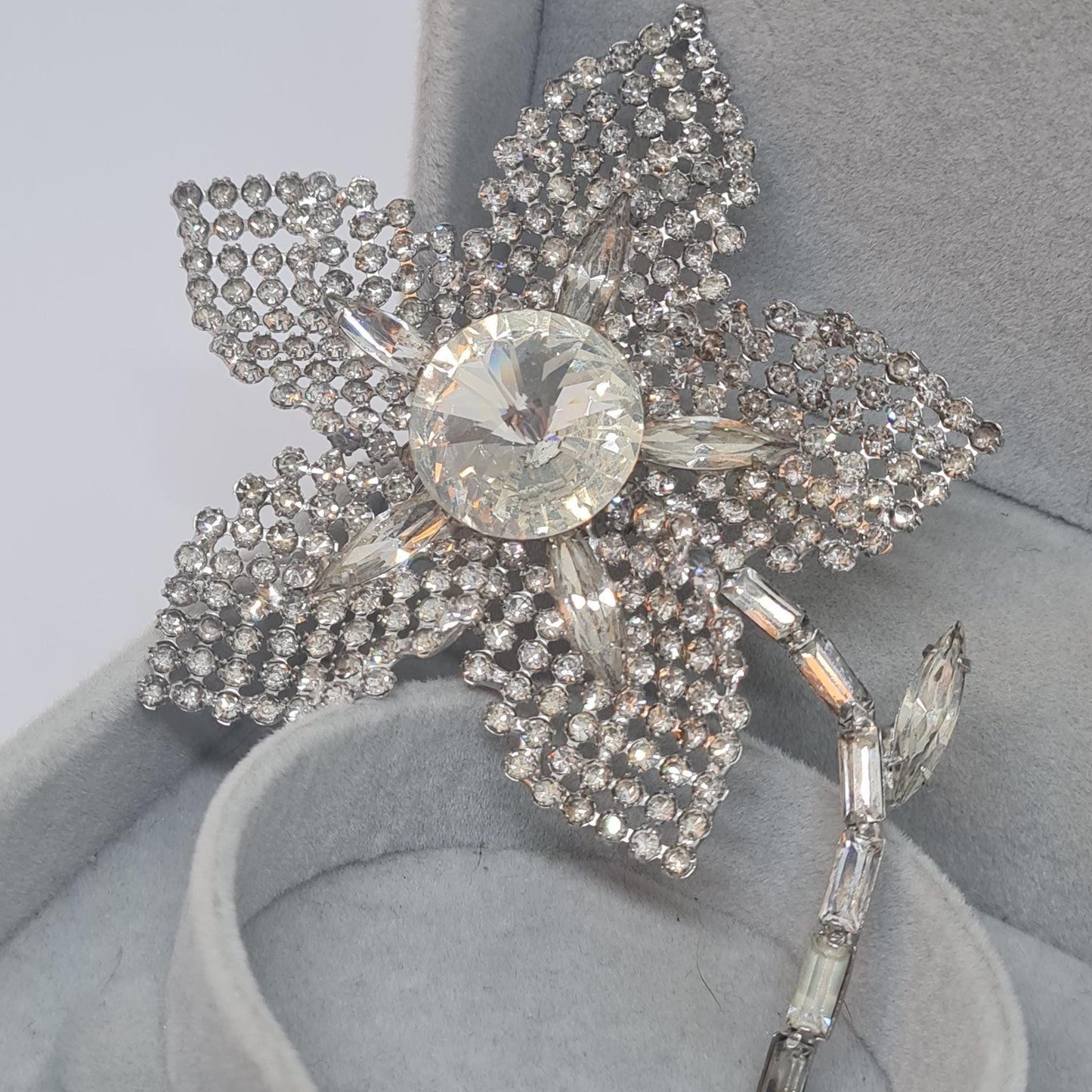 Vintage large rhinestone brooch, Silver-tone metal with clear glass rhinestones, Big floral sparkly brooch pin