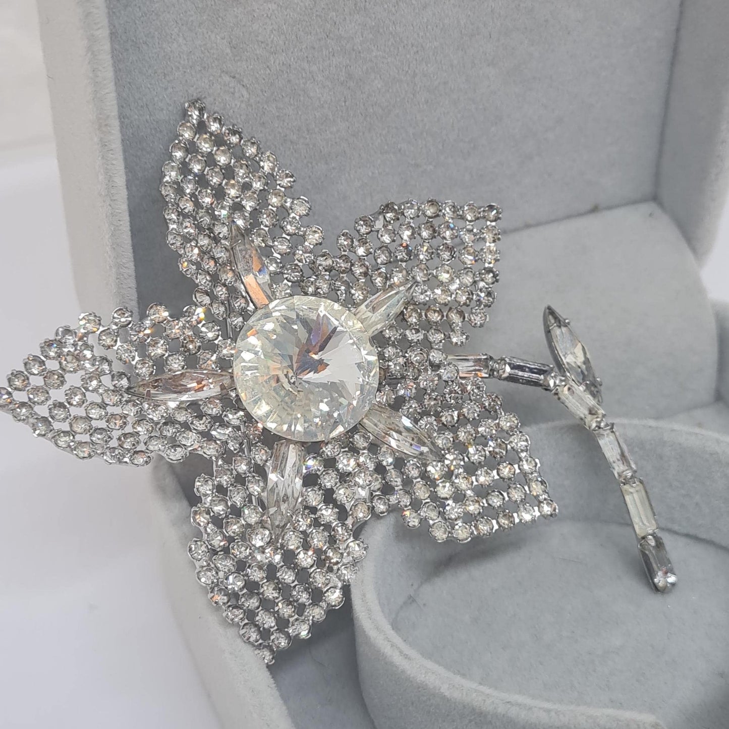 Vintage large rhinestone brooch, Silver-tone metal with clear glass rhinestones, Big floral sparkly brooch pin