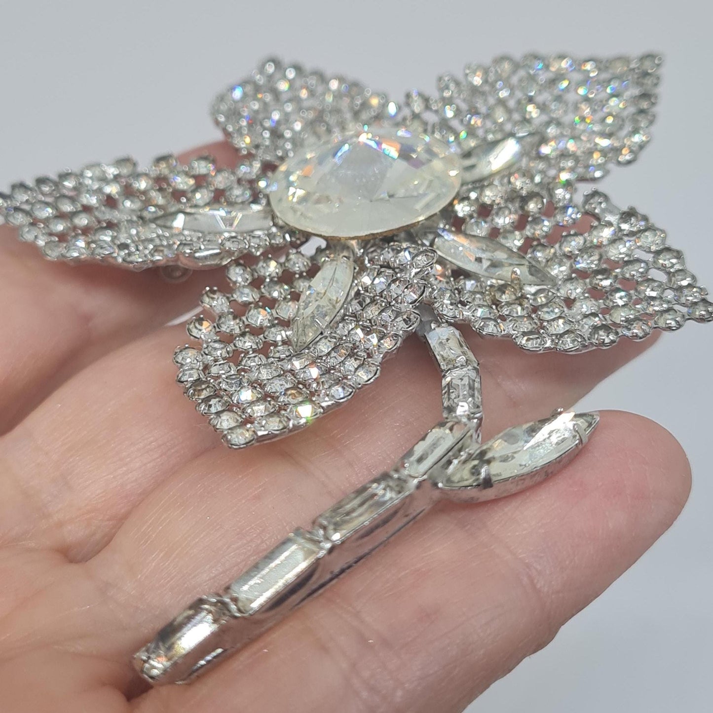 Vintage large rhinestone brooch, Silver-tone metal with clear glass rhinestones, Big floral sparkly brooch pin