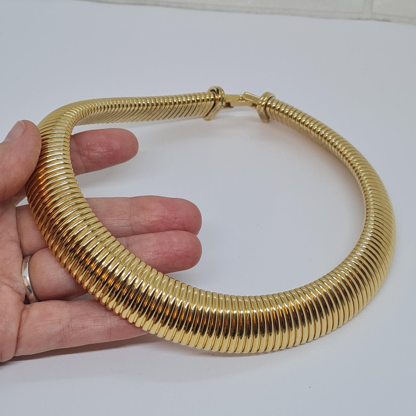 Vintage MONET Gold-Tone Omega Chain Choker Necklace
