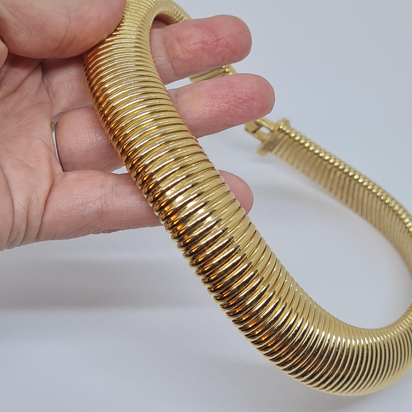 Vintage MONET Gold-Tone Omega Chain Choker Necklace
